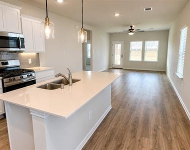 1317 Crookpost Drive - Photo Thumbnail 10