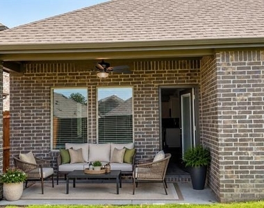 1317 Crookpost Drive - Photo Thumbnail 18