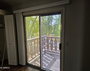 8111 W Wacker Road - Photo Thumbnail 6