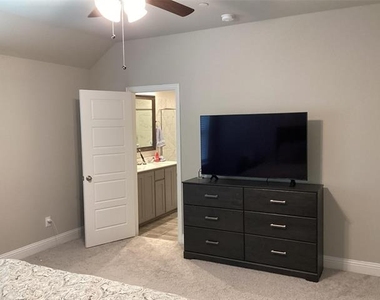 5984 Bursey Road - Photo Thumbnail 10