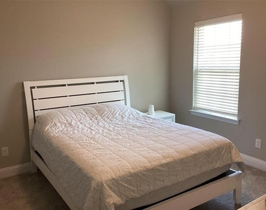 5984 Bursey Road - Photo Thumbnail 14