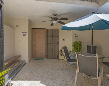 955 Egret Circle - Photo Thumbnail 2