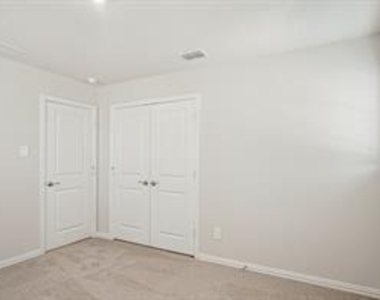 6205 Timberhurst Drive - Photo Thumbnail 23