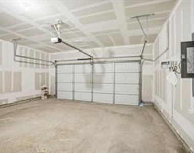 6205 Timberhurst Drive - Photo Thumbnail 27