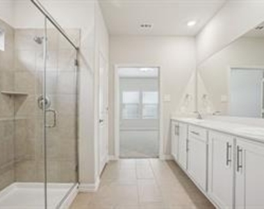 6205 Timberhurst Drive - Photo Thumbnail 34