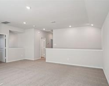 6205 Timberhurst Drive - Photo Thumbnail 24