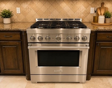3038 Reynolds Lane - Photo Thumbnail 11