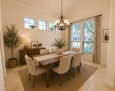 3038 Reynolds Lane - Photo Thumbnail 9
