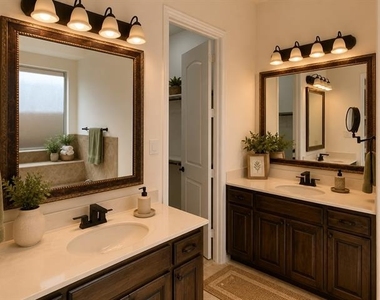 3038 Reynolds Lane - Photo Thumbnail 20