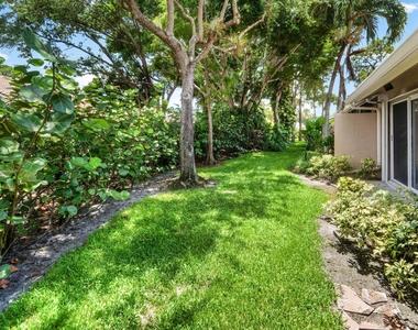 2201 Heather Run Terrace - Photo Thumbnail 25