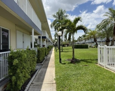 223 S Federal Highway - Photo Thumbnail 16