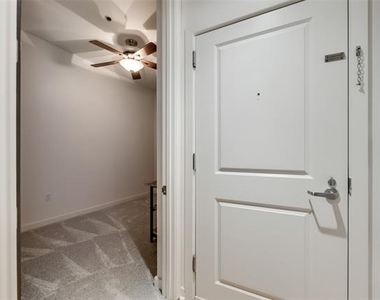 1200 Main Street - Photo Thumbnail 19