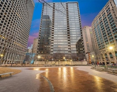 1200 Main Street - Photo Thumbnail 29