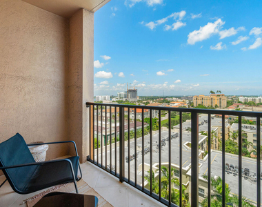 651 Okeechobee Boulevard - Photo Thumbnail 5