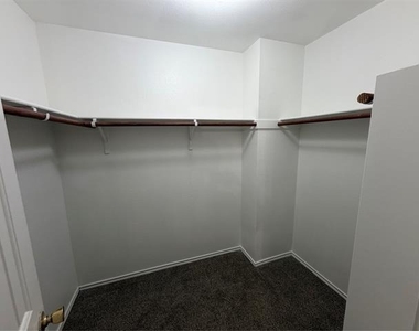 12842 Cowper Drive - Photo Thumbnail 9