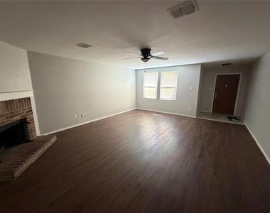 12842 Cowper Drive - Photo Thumbnail 2