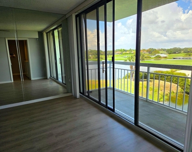 2421 Village Boulevard - Photo Thumbnail 4