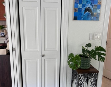 1400 Ne 18th Street - Photo Thumbnail 9