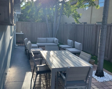 1400 Ne 18th Street - Photo Thumbnail 16