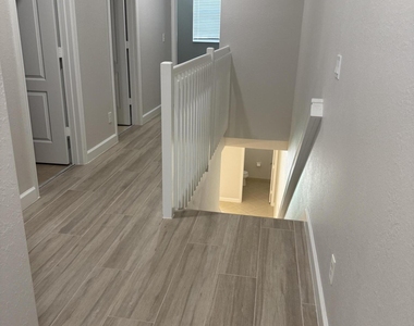 9519 Sw Merlin Court - Photo Thumbnail 12