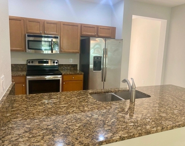 9519 Sw Merlin Court - Photo Thumbnail 24
