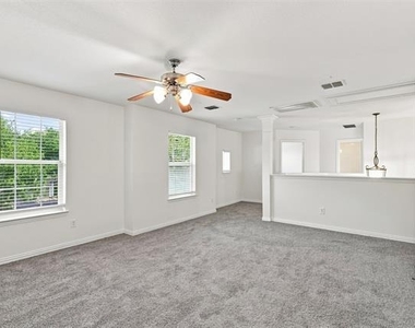 3403 Oakleigh Lane - Photo Thumbnail 18