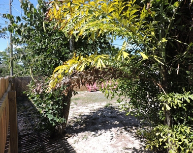 9046 Se Parkway Drive - Photo Thumbnail 12