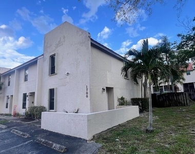 1710 Nw 4th Avenue Nw - Photo Thumbnail 2