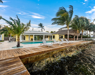844 East Drive - Photo Thumbnail 15