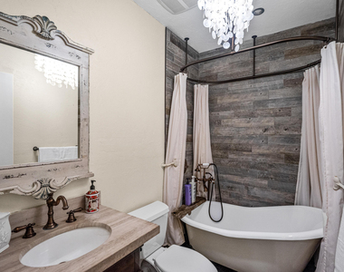 844 East Drive - Photo Thumbnail 28