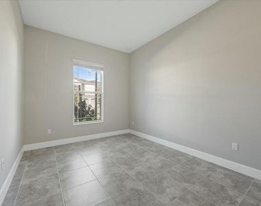 14998 Goldspar Court - Photo Thumbnail 7