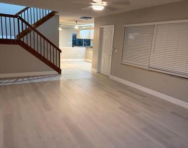 5404 Wheatley Court - Photo Thumbnail 2