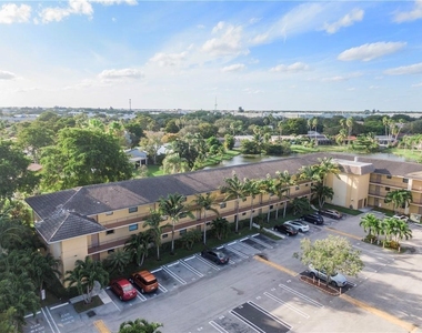 11477 Nw 39th Court - Photo Thumbnail 21