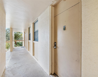 8437 Forest Hills Drive - Photo Thumbnail 19