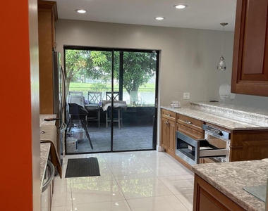 5941 Strawberry Lakes Circle - Photo Thumbnail 10