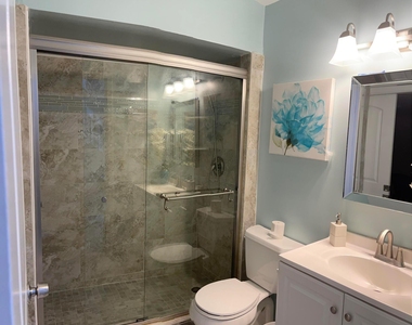 5941 Strawberry Lakes Circle - Photo Thumbnail 6
