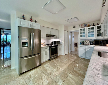7568 Regency Lake Drive - Photo Thumbnail 25