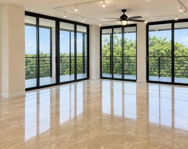 7568 Regency Lake Drive - Photo Thumbnail 7