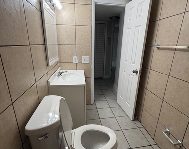313 Sw 1st Court - Photo Thumbnail 11