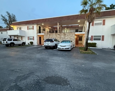 313 Sw 1st Court - Photo Thumbnail 19