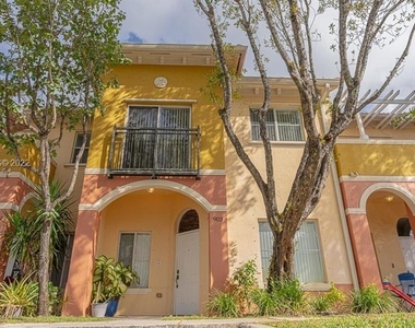 903 N Santa Catalina Circle - Photo Thumbnail 1