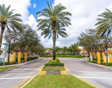 903 N Santa Catalina Circle - Photo Thumbnail 2