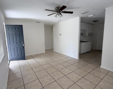 865 W 3rd Street - Photo Thumbnail 1
