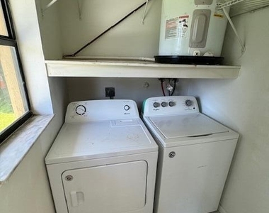 4355 Royal Banyan Way - Photo Thumbnail 8