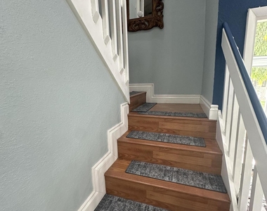 8 Elton Place - Photo Thumbnail 4