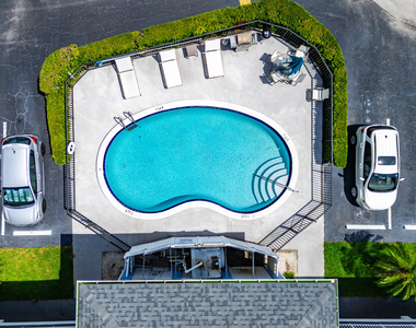 4111 Ne 21st Way - Photo Thumbnail 20