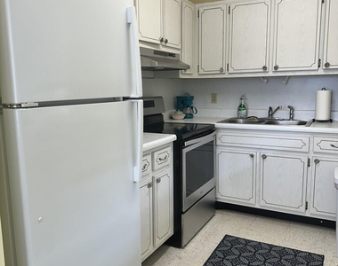 3080 Lake Osborne Drive - Photo Thumbnail 3