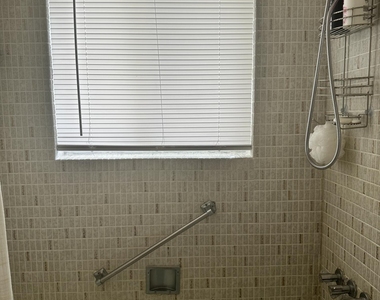 3080 Lake Osborne Drive - Photo Thumbnail 9