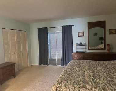 3080 Lake Osborne Drive - Photo Thumbnail 8