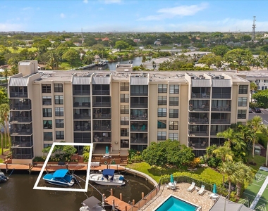 21 Royal Palm Way - Photo Thumbnail 28